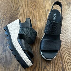 Sorel Joanie II Slingback Jute Sandal in black, size 9